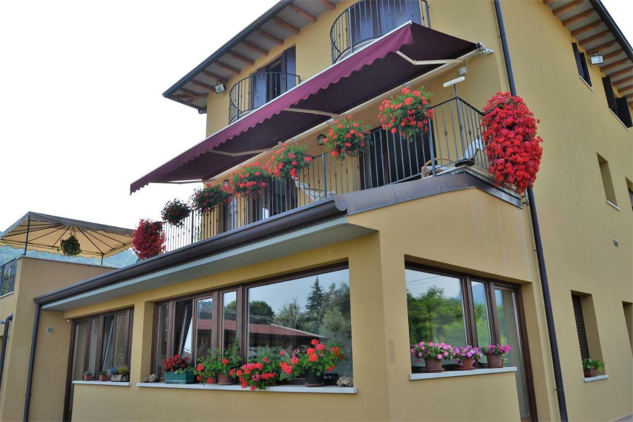 Villa La Veranda Salò Esterno foto